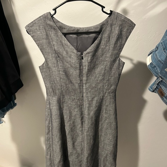 Banana Republic Gray Sheath Dress with Cap Sleeves - Picture 2 of 3